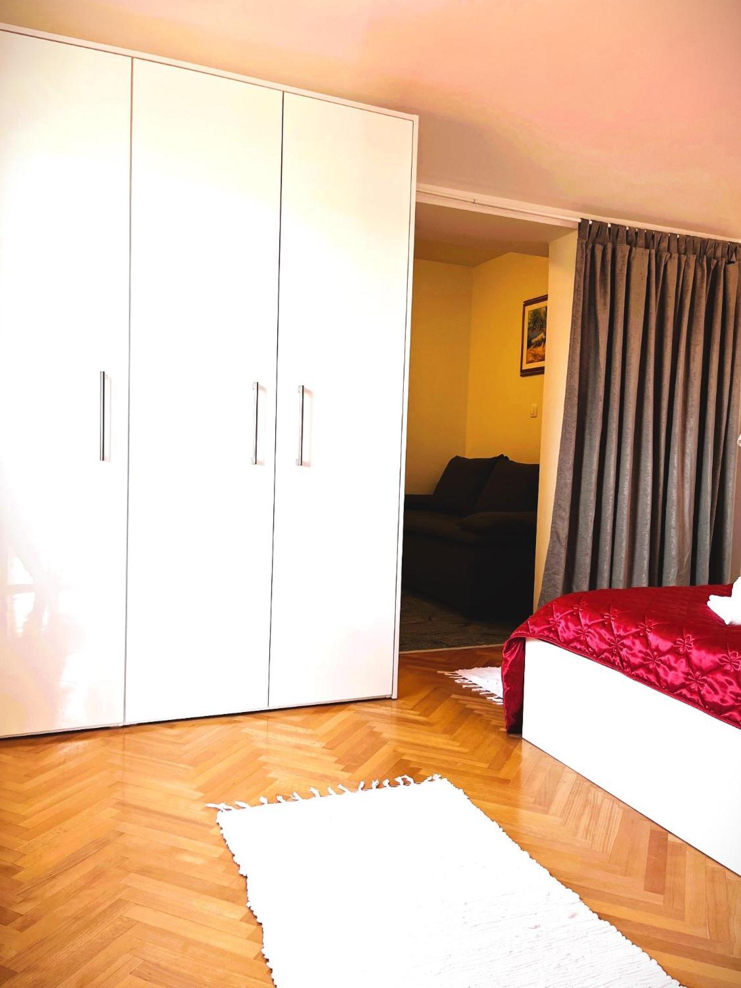 Apartment And Rooms Milak ラブ エクステリア 写真